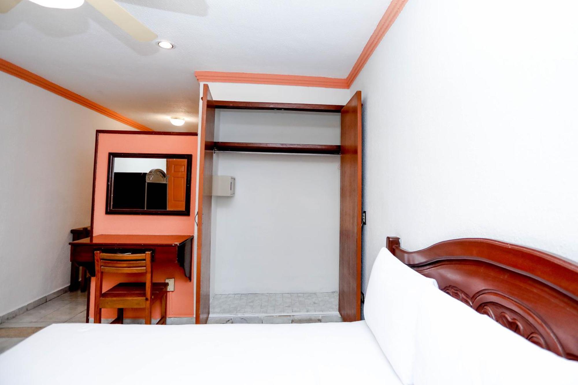 Hotel Avenida Cancún Esterno foto